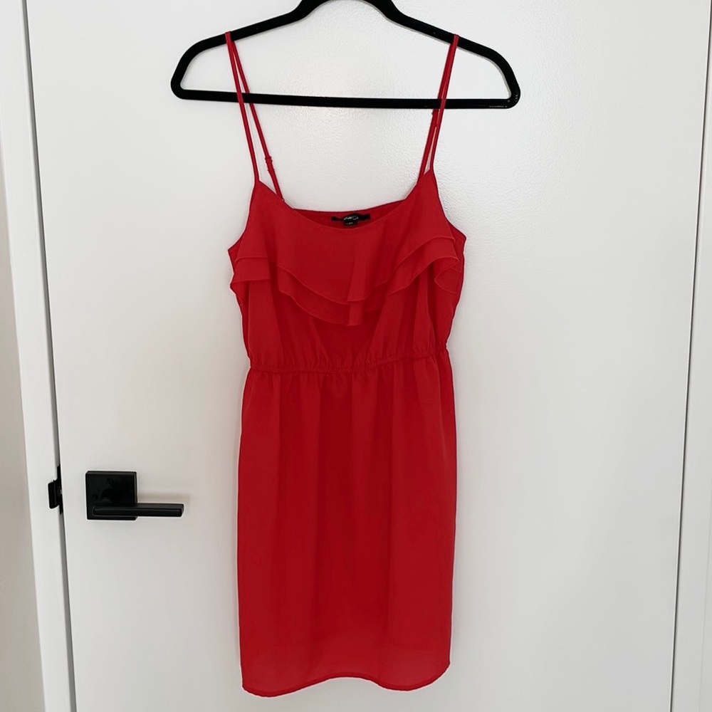Dress with ruffled top